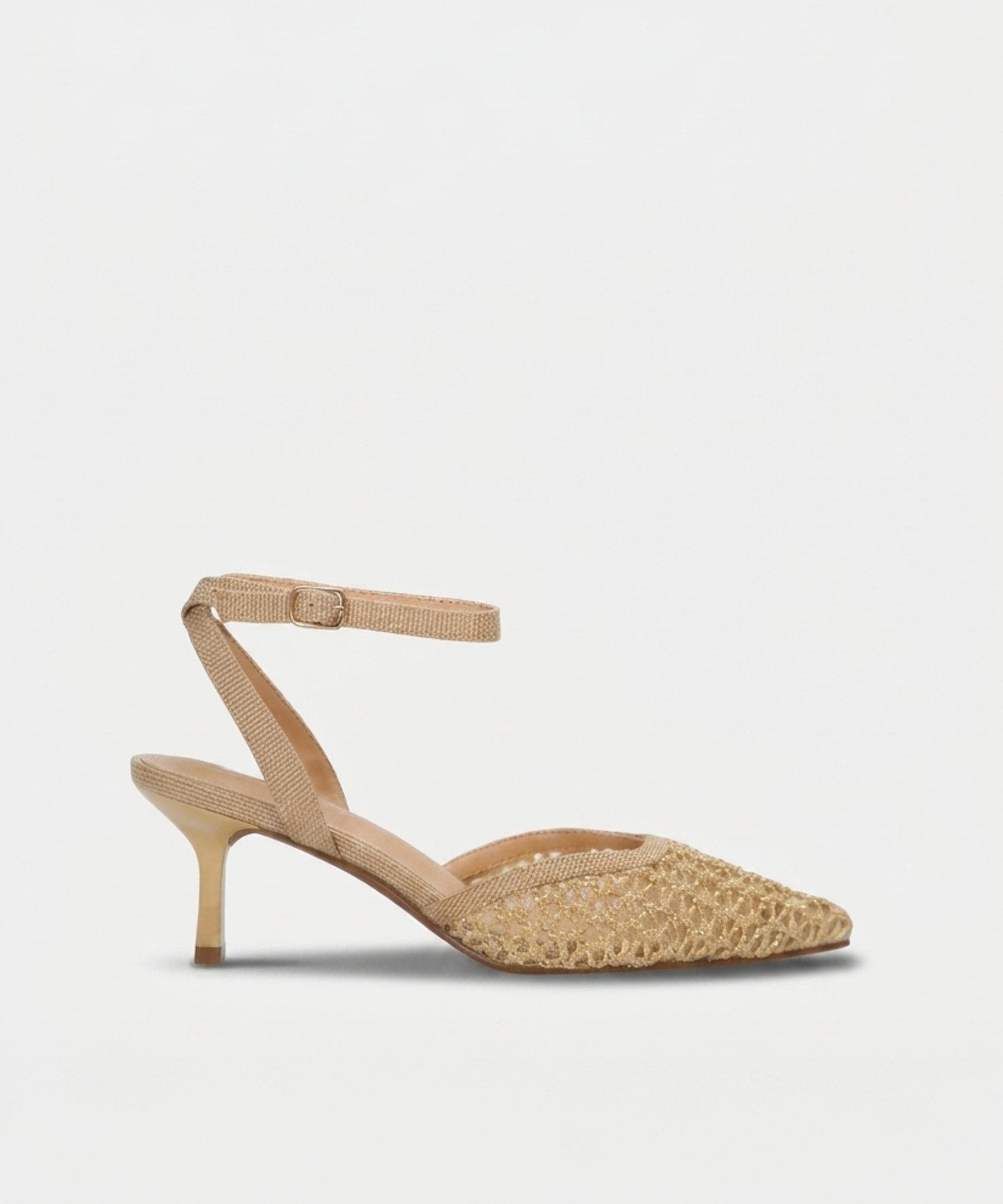 Zapato tac&oacute;n fino 